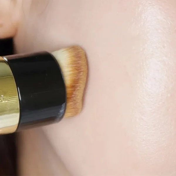 Kem Nền Dạng Thỏi Ohui Ultimate Cover Stick Foundation Tone 01