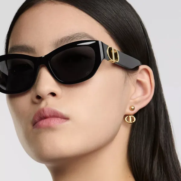 Kính Mát Nữ Dior 30Montaigne B5U Black Butterfly Sunglasses Màu Đen