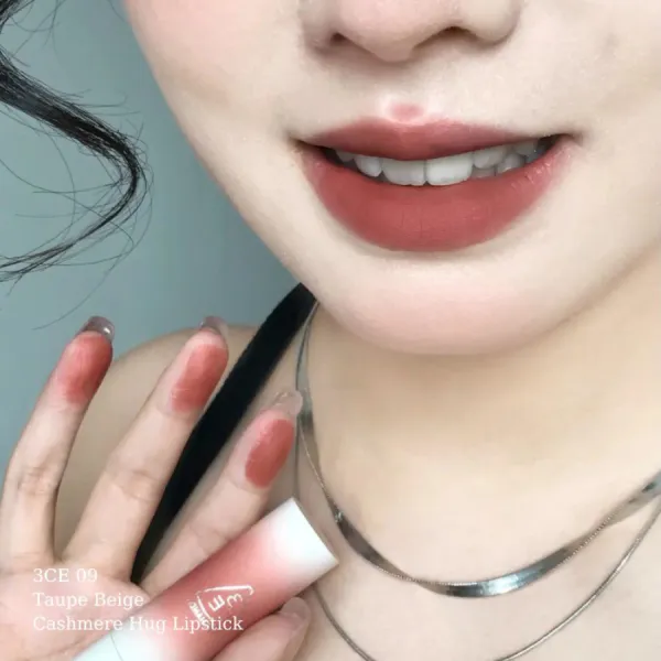 Son Lì 3CE Cashmere Hug Lipstick 09 Taupe Beige Màu Nâu Đất 3.5g