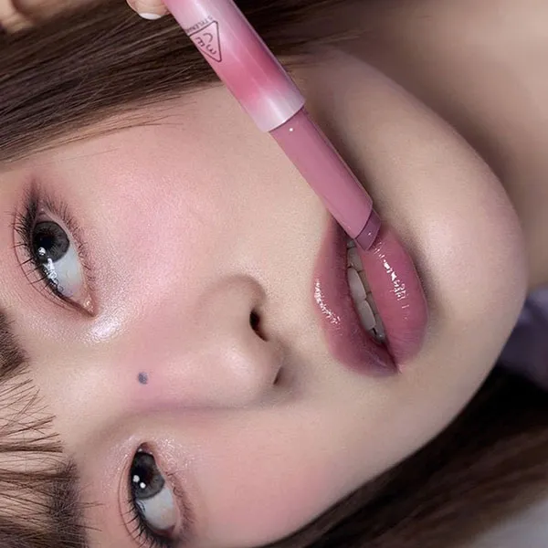 Son Dưỡng 3CE Shine Reflector Nectar Lilac Glaze Màu Tím Nhạt