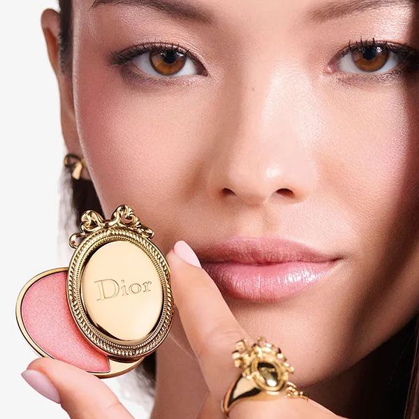 Son Dưỡng Dior Médaillon Lip Balm 001 Crystal Pink Màu Hồng Nhạt 2g