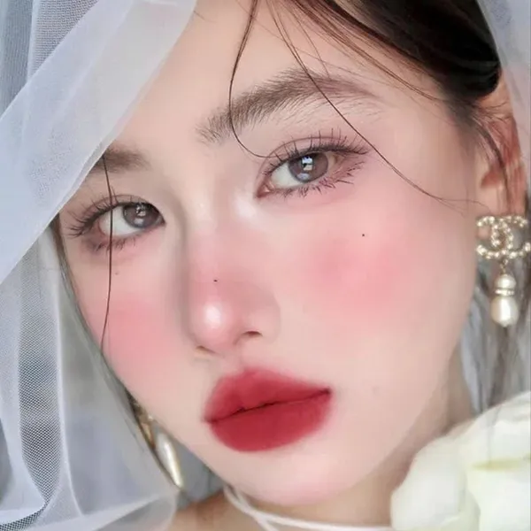 Son Kem Lì 3CE Hazy Lip Clay Whip Red Màu Đỏ Gạch