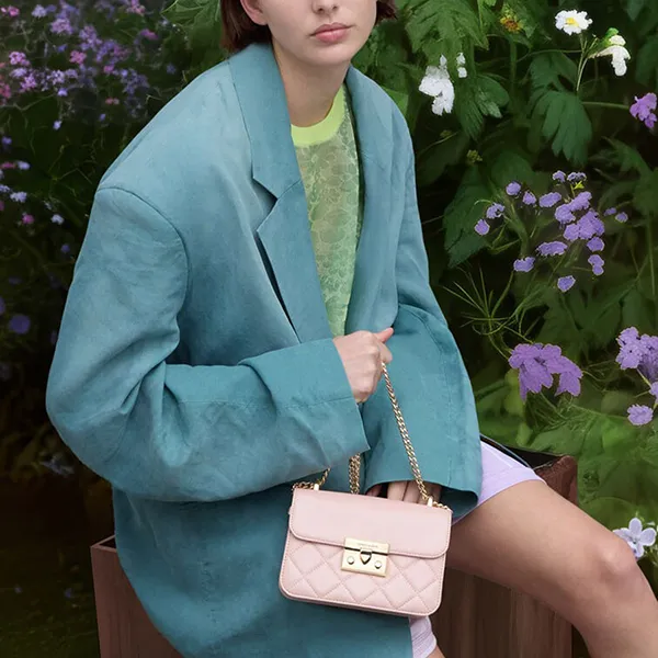 Túi Đeo Chéo Nữ Charles & Keith CNK Alva Quilted Chain-Handle Bag CK2-8070136 Light Pink Màu Hồng