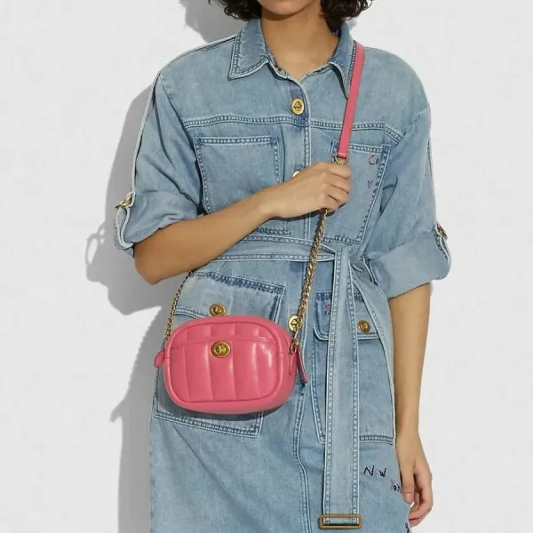 Túi Đeo Chéo Nữ Coach Camera Bag Leather Crossbody C4814 Màu Hồng Fuchsia
