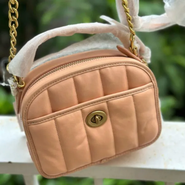 Túi Đeo Chéo Nữ Coach Lunchbox Top Handle With Quilting C4678 Màu Hồng Nude
