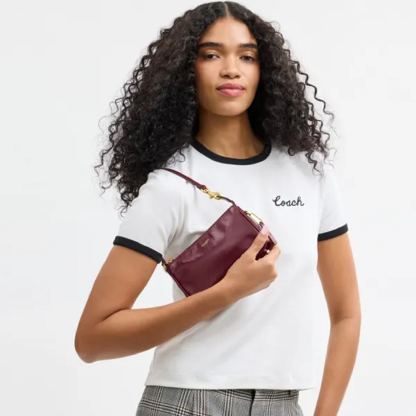 Túi Đeo Vai Nữ Coach Plaza Bag 18 Shoulder Bag CFT26 Màu Đỏ Đô