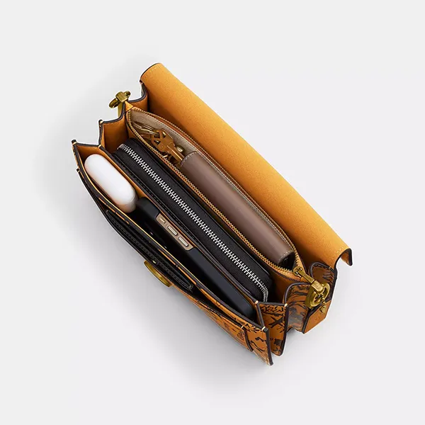 Túi Đeo Vai Nữ Coach Tabby Shoulder Bag 26 With Graffiti Print CCQ57 Màu Nâu
