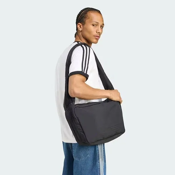 Túi Đeo Vai Unisex Adidas Bowling JC6082 Màu Đen