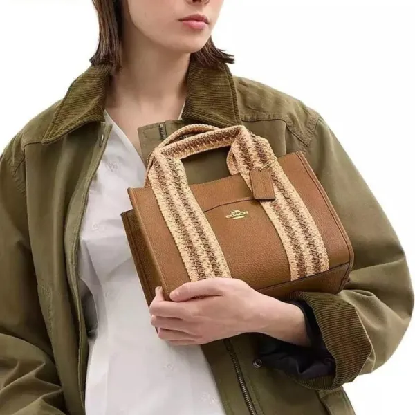 Túi Tote Nữ Coach Smith Tote Bag 24- Redwood Multi CBG91 Màu Nâu Nhạt