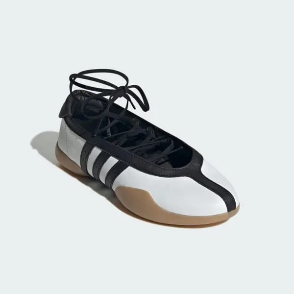 Giày originals Nữ TAEKWONDO MEI BALLE FTWWHT/CBLACK/GUM3 JR7030-3-