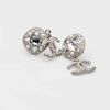 Khuyên Tai Chanel Earrings CC Silver Pearls AB7351 Màu Bạc Trắng-2