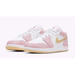 Giày Nike Air Jordan 1 Low GS Strawberry Ice Cream CW7104-601 Size 36.5