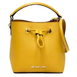 Túi Đeo Chéo Michael Kors MK Suri Small Saffiano Leather Bucket Crossbody Purse Bag Màu Vàng