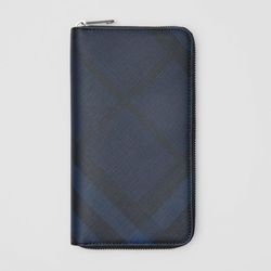 Ví Burberry London Check and Leather Ziparound Wallet Navy/Black