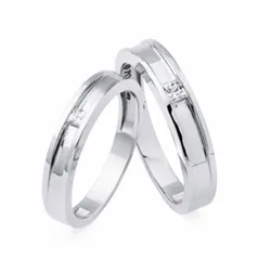 Nhẫn Cưới Phú Quý WD832688 Vàng Trắng