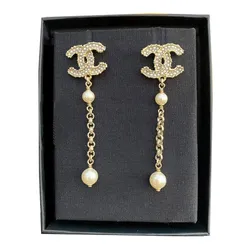 Khuyên Tai Chanel Earrings  Màu Vàng Ngọc Trai