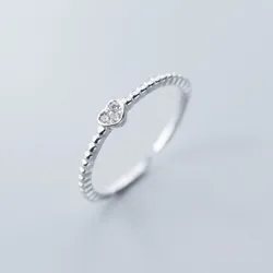 Nhẫn LiLi Jewelry Hình Trái Tim Đính Đá Cz Lili_921998 Màu Bạc