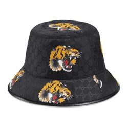 Mũ Gucci GG Bucket Hat With Tiger Print Black ‎Màu Đen