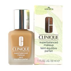 kem-nen-clinique-superbalanced-makeup-cn05-vanilla-30ml