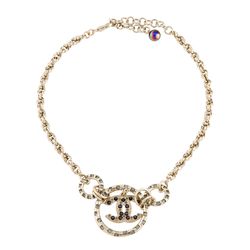Dây Chuyền Nữ Chanel CC Choker Strass & Pearls Màu Vàng