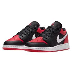 Giày Thể Thao Nam Nike Air Jordan 1 Low Big Shoes 553560-066 Màu Đen Đỏ