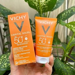 Kem Chống Nắng Phổ Rộng Vichy Capital Soleil SPF50+ UVA/UVB Velvety Cream Protective Cream 50ml (Cho Da Khô)
