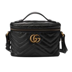 Túi Đeo Chéo Nữ Gucci GG Marmont Mini Bag 672253 DTDHT 1000 Màu Đen
