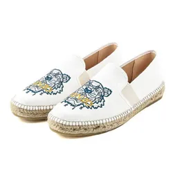 Giày Slip-On Nam Kenzo 21FW Tiger Espadu Slip-On 5ES188 F71 01B 5ES188F7101B Màu Trắng Họa Tiết Size 42