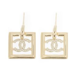 Khuyên Tai Nữ Chanel CC Square Earrings Màu Vàng Gold