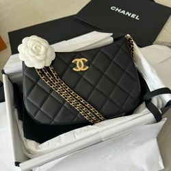Túi Đeo Vai Nữ Chanel Caviar Màu Đen