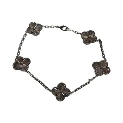 Vòng Đeo Tay Nữ Jewery Luxury Four Leaf Clay Bracelet Màu Xám Chì