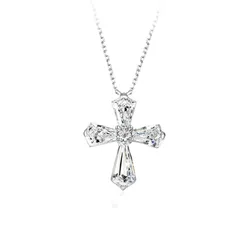 Dây Chuyền Nữ Lili Jewelry Đính Đá Carbon Tổng Hợp Chữ Thập Thánh Giá LILI_813297 Màu Bạc