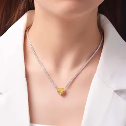 Dây Chuyền Nữ Lili Jewelry Đính Đá Carbon Tổng Hợp Hình Trái Tim LILI_982144 Màu Vàng Bạc