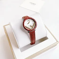 Đồng Hồ Nữ Fendi Runway Case 28mm Màu Đỏ Trắng