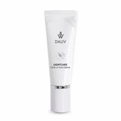 Kem Chống Nắng Daliv Lightcare Nâng Tông SPF50+ PA+++ 50g