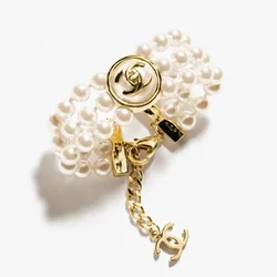 Vòng Đeo Tay Chanel Ngọc Trai CC Màu Trắng - Vàng