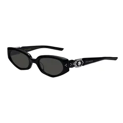 Kính Mát Gentle Monster GM Ruvy Van 01 Sunglasses Màu Đen
