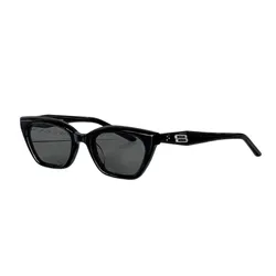 Kính Mát Unisex Gentle Monster GM Nonn 01 Màu Đen Xám