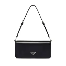 Túi Đeo Vai Nữ Prada Fam Black Màu Đen