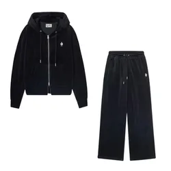 Bộ Quần Áo Nỉ Nữ WHOAU Steve Bear WHMZF4V51F Màu Đen