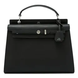 Túi Đeo Chéo Nữ Lyn Re-Edit Anderson Ease Top L Handbag - Black L25FBWA043 Màu Đen