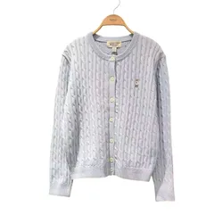 Áo Len Nữ WHOAU SS25 Steve Bear Màu Xanh Nhạt