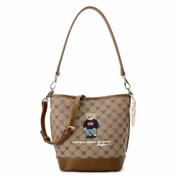 Túi Đeo Chéo Nữ Guoo Bear Crossbody Bag Coffee Colored Jacquard Heart Bucket GU8004-18120 Màu Nâu Cafe