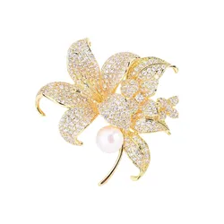 Cài Áo Nữ Meri Lily Pearl BR965 Màu Vàng/Trắng