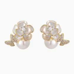 Khuyên Tai Nữ Jessica Pearl Tiny Camellia JE62 Màu Trắng Vàng
