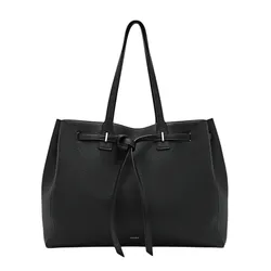 Túi Đeo Vai Nữ Pedro Demi Oversized Leather Tote Bag PW2-46390030 Black Màu Đen