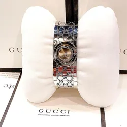 Đồng Hồ Nữ Gucci Twirl 112 Bangle Brown Dial YA112501 Màu Bạc