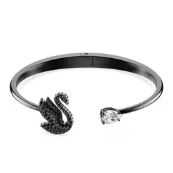 Vòng Đeo Tay Swarovski Swan Bangle  Black, Ruthenium Plated 5688745 Màu Đen