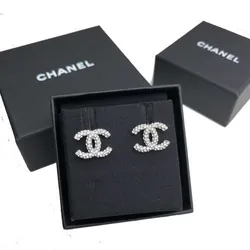 Top 10 mẫu khuyên tai Chanel chính hãng sang trọng