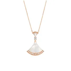 7 cách phân biệt trang sức Bvlgari thật giả từ chuyên gia